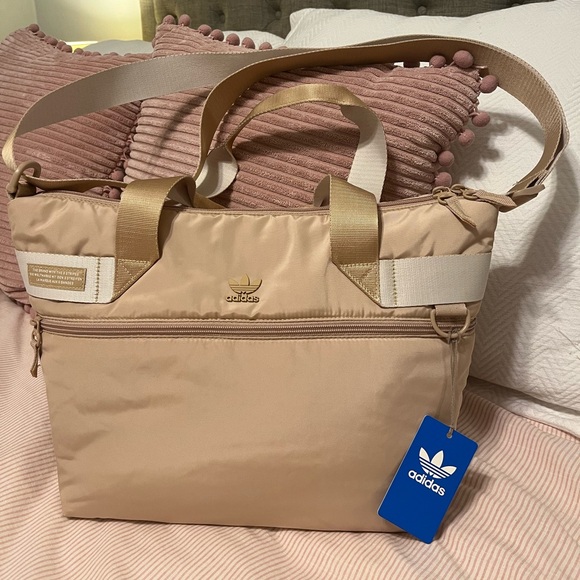 NWT - adidas Originals Puffer Shopper Tote Bag - Picture 2 of 8